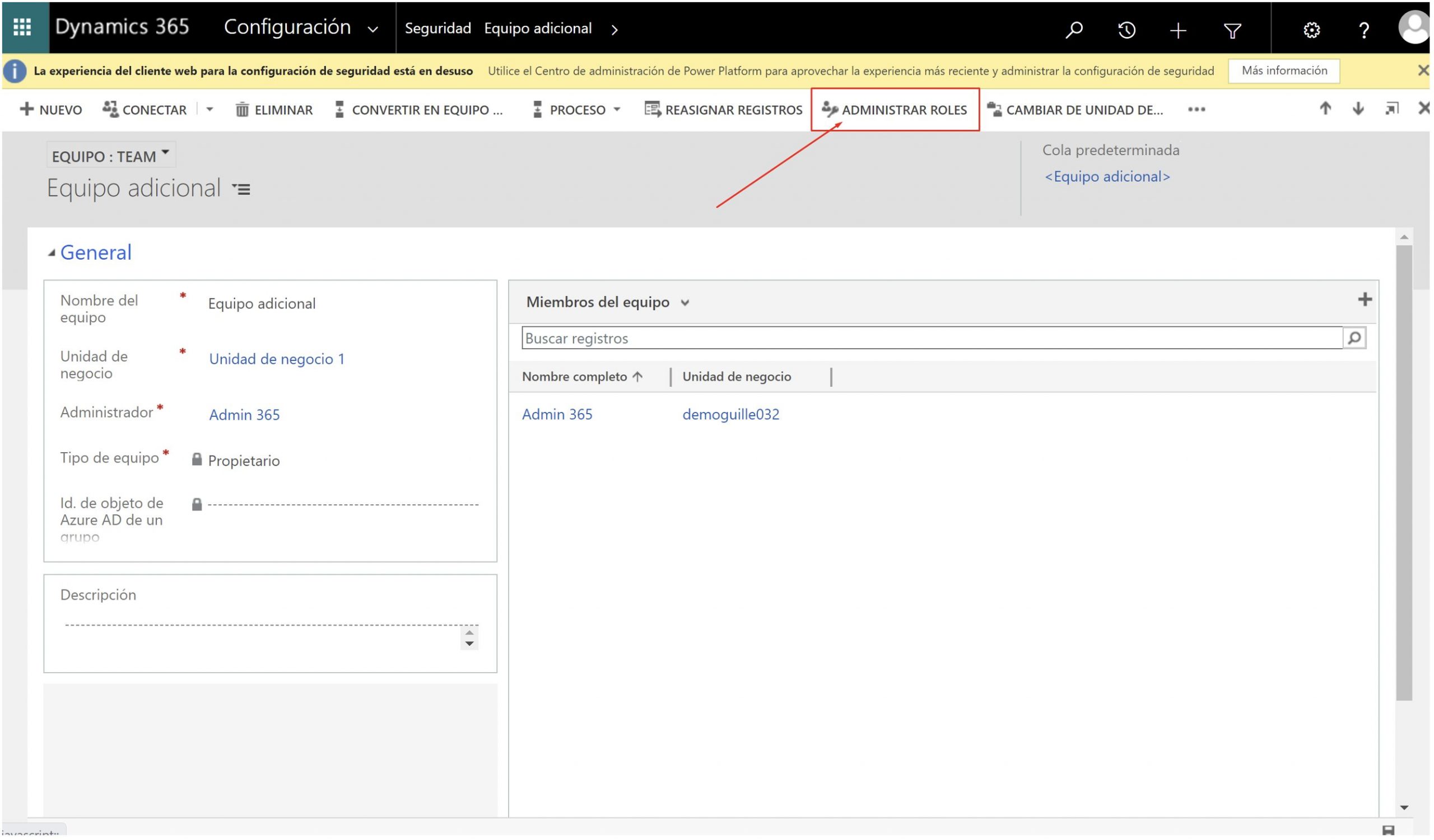 Assigning mass security roles to users in D365 CE Axazure